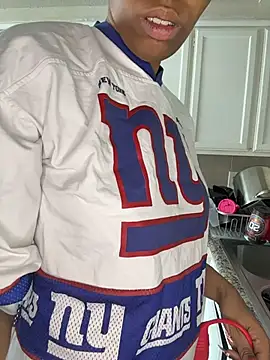 YeahhhitsBreezy online show from February 2026 06:55:02 PM