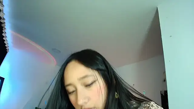 Snapshot of Hinata_21_ chatting on June 2026 08:24:02 PM Hinata 21 online show from June 2026 08:24:02 PM