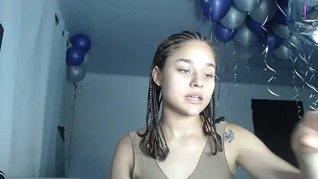 LittleCheerry69 online show from November 2025 03:35:01 PM