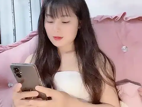Snapshot of Lie_liee chatting on June 2026 01:50:02 PM Lie liee online show from June 2026 01:50:02 PM