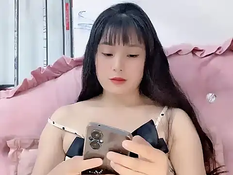 Snapshot of Lie_liee chatting on June 2026 01:59:02 PM Lie liee online show from June 2026 01:59:02 PM