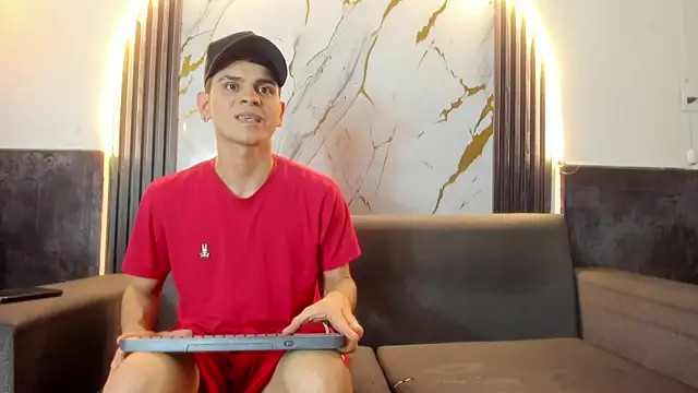 liam coleman25 online show from February 2026 04:52:01 AM