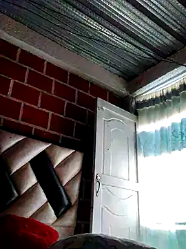 NileveSantanna online show from February 2026 05:47:02 PM