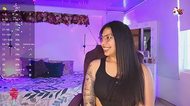 kloe28 online show from December 2025 11:25:02 AM