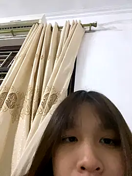 Hanaa07  online show from September 2025 09:34:01 AM