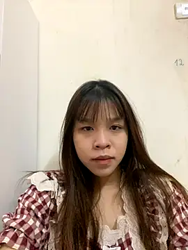 Hanaa07  online show from October 2025 11:58:01 PM