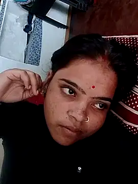 Snapshot of Cuty_nensi chatting on September 2025 05:45:02 AM Cuty nensi online show from September 2025 05:45:02 AM