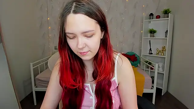 Snapshot of Monica__Queen chatting on November 2025 12:05:01 AM Monica Queen online show from November 2025 12:05:01 AM