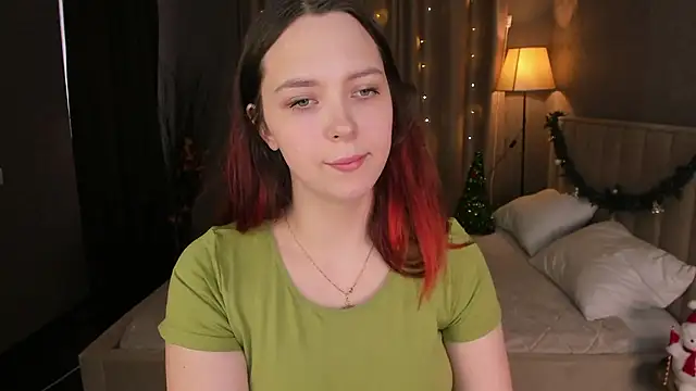 Snapshot of Monica__Queen chatting on January 2026 05:34:01 AM Monica Queen online show from January 2026 05:34:01 AM