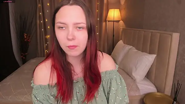 Snapshot of Monica__Queen chatting on March 2026 05:33:02 AM Monica Queen online show from March 2026 05:33:02 AM