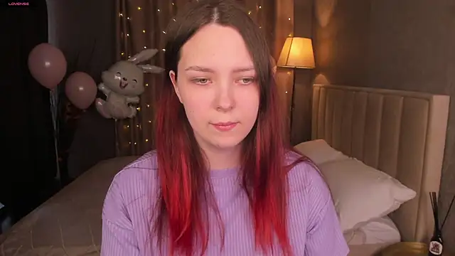 Monica  Queen online show from April 2026 05:27:01 AM