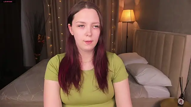 Snapshot of Monica__Queen chatting on April 2026 05:34:01 AM Monica Queen online show from April 2026 05:34:01 AM