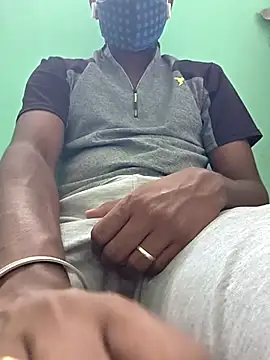 Snapshot of handsome_blg_tam chatting on October 2025 04:56:01 AM handsome blg tam online show from October 2025 04:56:01 AM