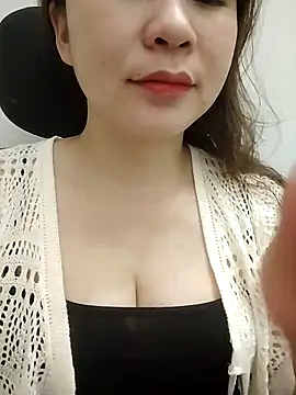 Girl Shy2000 online show from March 2026 11:43:02 AM