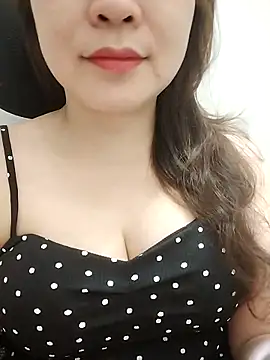 Girl Shy2000 online show from April 2026 02:50:01 PM