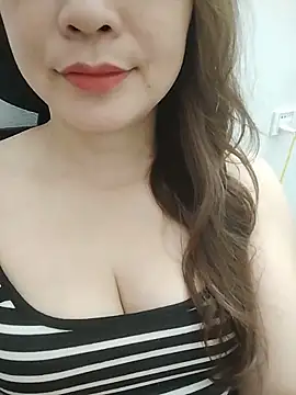 Girl Shy2000 online show from June 2026 03:33:01 PM