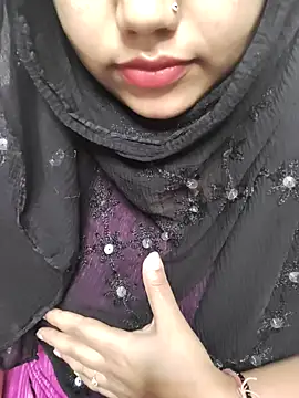 Miss Rose   online show from February 2026 11:03:02 PM