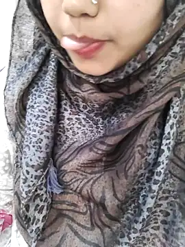 Snapshot of Miss_Rose__ chatting on June 2026 12:22:01 PM Miss Rose online show from June 2026 12:22:01 PM
