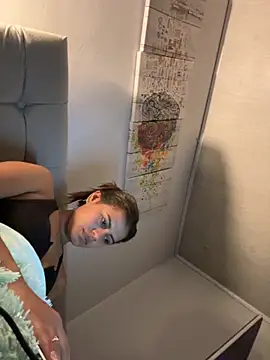 Snapshot of anna_evans09 chatting on October 2025 11:29:02 AM anna evans09 online show from October 2025 11:29:02 AM