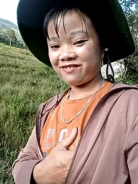 Samyy xx online show from October 2025 12:25:01 AM