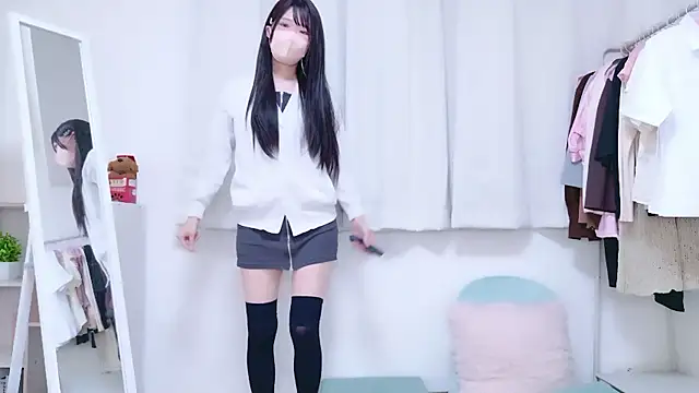 Snapshot of rinochi_ chatting on October 2025 12:52:02 PM rinochi online show from October 2025 12:52:02 PM