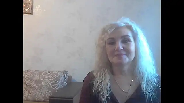 Snapshot of LadySexyBlond chatting on July 2026 05:45:02 PM LadySexyBlond online show from July 2026 05:45:02 PM