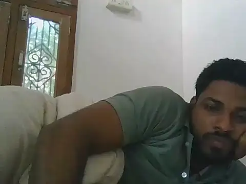 Snapshot of Raw12499 chatting on December 2025 07:27:02 AM Raw12499 online show from December 2025 07:27:02 AM