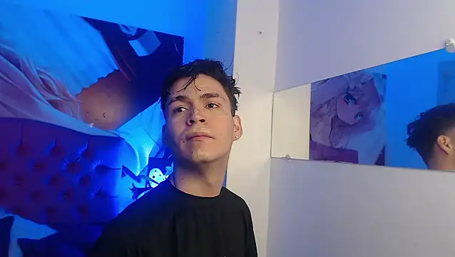 Snapshot of Aaron_Foxxx chatting on November 2025 12:16:01 PM Aaron Foxxx online show from November 2025 12:16:01 PM