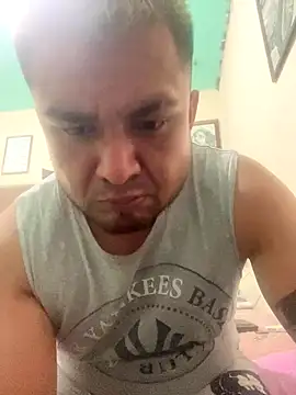 Snapshot of Sk3m_veryhot chatting on December 2025 07:28:01 AM Sk3m veryhot online show from December 2025 07:28:01 AM