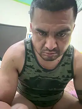 Snapshot of Sk3m_veryhot chatting on January 2026 09:02:02 AM Sk3m veryhot online show from January 2026 09:02:02 AM