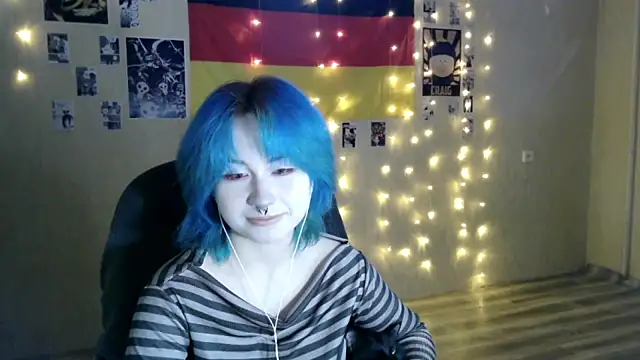 Snapshot of LeisaHopperstad chatting on January 2026 04:21:02 PM LeisaHopperstad online show from January 2026 04:21:02 PM