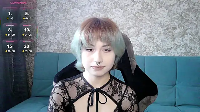 LeisaHopperstad online show from April 2026 12:10:02 PM