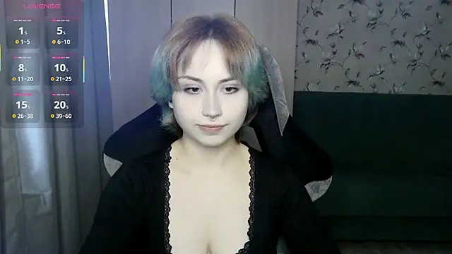 LeisaHopperstad online show from May 2026 12:23:02 PM