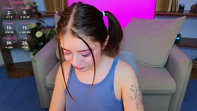 Snapshot of _Amelia_Shine_ chatting on November 2025 01:59:01 AM Amelia Shine online show from November 2025 01:59:01 AM