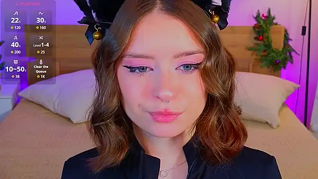 Snapshot of _Amelia_Shine_ chatting on November 2025 12:33:01 AM Amelia Shine online show from November 2025 12:33:01 AM