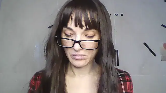 Snapshot of Tyrivell chatting on February 2026 11:07:01 AM Tyrivell online show from February 2026 11:07:01 AM