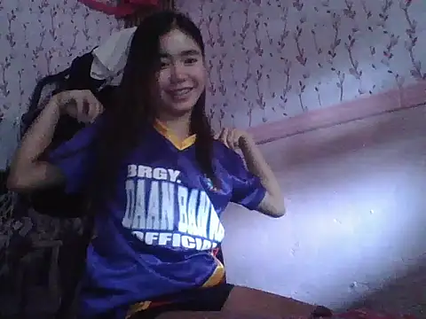 SweetPussie18x online show from April 2026 05:41:02 AM