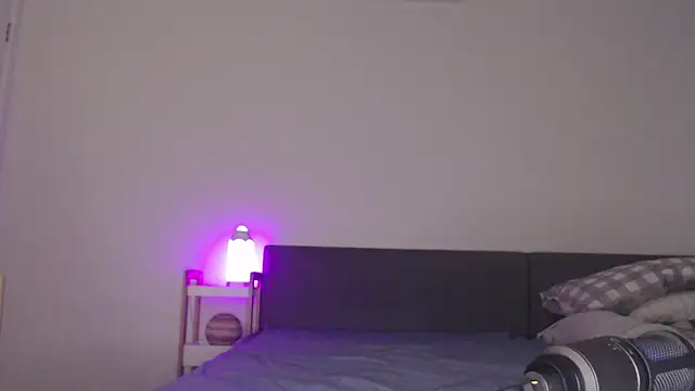 blueburrypie online show from October 2025 01:22:02 PM