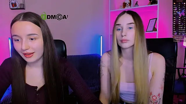 Snapshot of leslie_bird chatting on November 2025 03:33:01 PM leslie bird online show from November 2025 03:33:01 PM