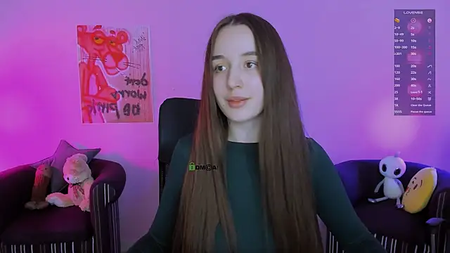 Snapshot of leslie_bird chatting on November 2025 01:12:02 PM leslie bird online show from November 2025 01:12:02 PM