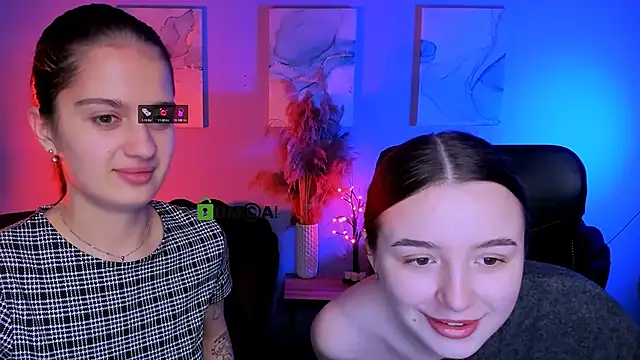 Snapshot of leslie_bird chatting on December 2025 10:24:01 AM leslie bird online show from December 2025 10:24:01 AM