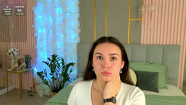 GabiBatista online show from May 2026 05:03:02 AM