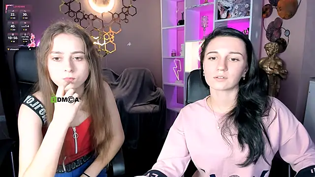 rebecca smile online show from October 2025 07:36:02 PM