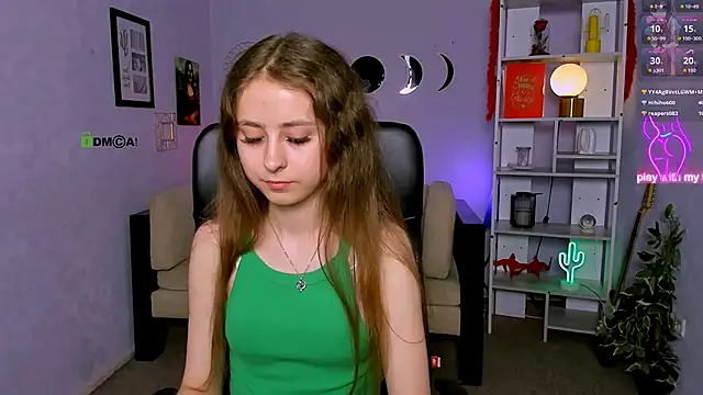 rebecca smile online show from May 2026 03:51:01 PM