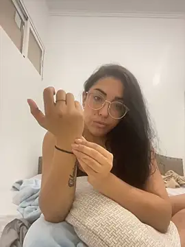 Snapshot of Lana18_lee1 chatting on November 2025 08:52:02 PM Lana18 lee1 online show from November 2025 08:52:02 PM