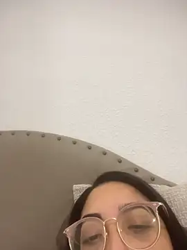 Snapshot of Lana18_lee1 chatting on December 2025 01:02:02 AM Lana18 lee1 online show from December 2025 01:02:02 AM