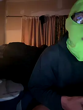 ThrowedWorldWide online show from November 2025 01:59:02 AM