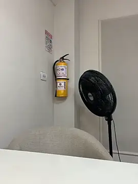 theladymonserrateshow online show from December 2025 12:10:01 PM