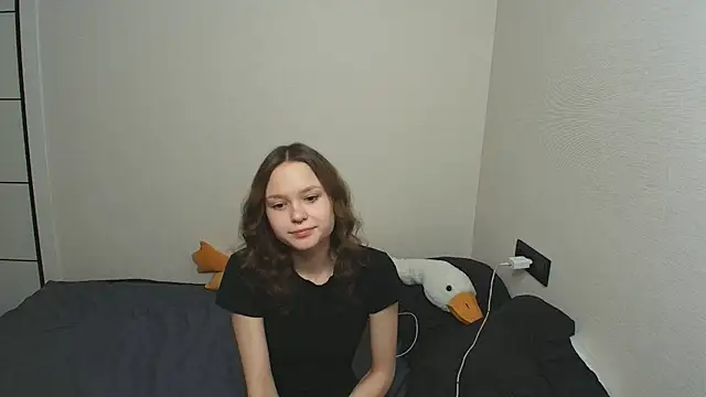 CandyPiggy online show from October 2025 08:54:02 PM