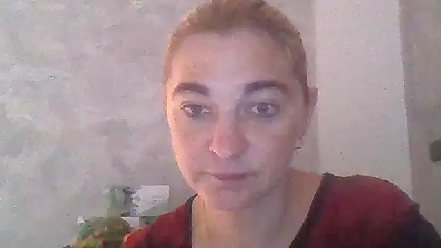 Snapshot of GoldenAngelMilf chatting on October 2025 07:40:02 AM GoldenAngelMilf online show from October 2025 07:40:02 AM